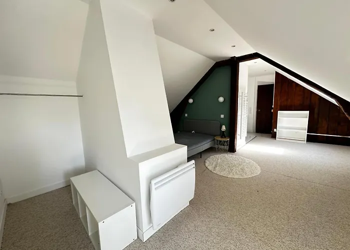 La Maison De Josephine, A 200m De La *