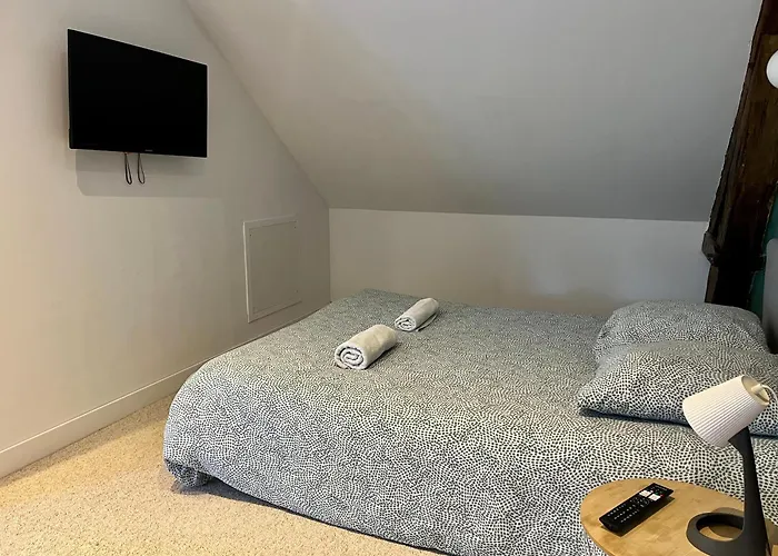 La Maison De Josephine, A 200m De La *